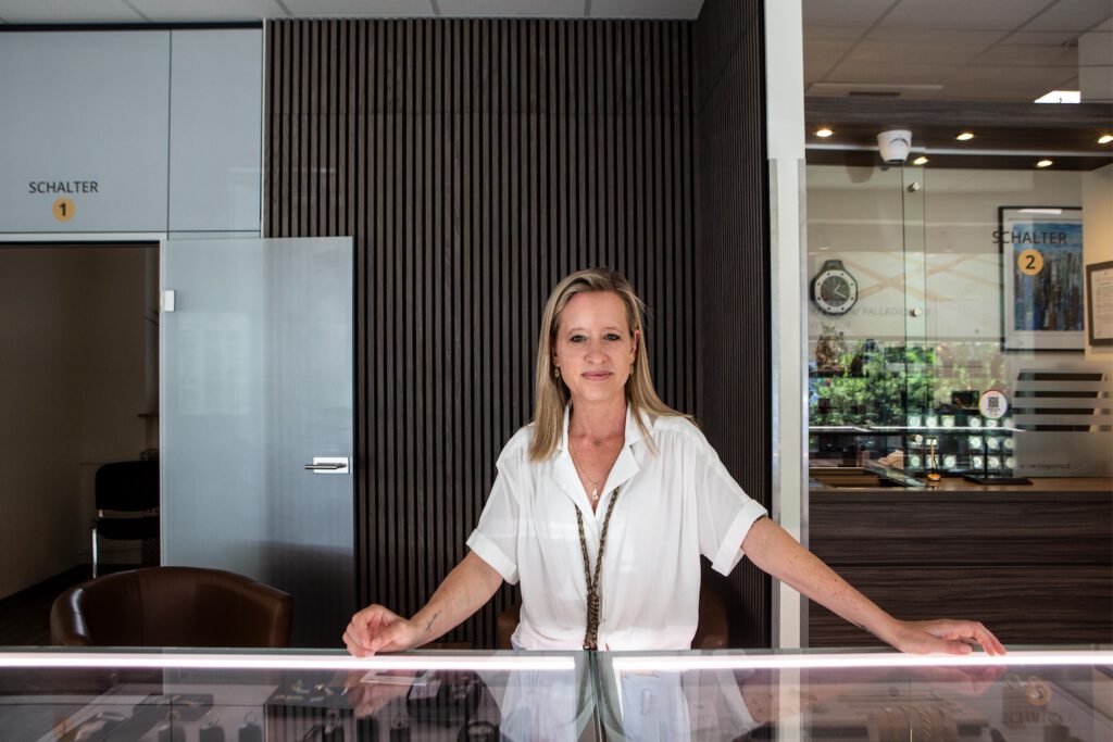 Frau bereit für Beratungsgespräch